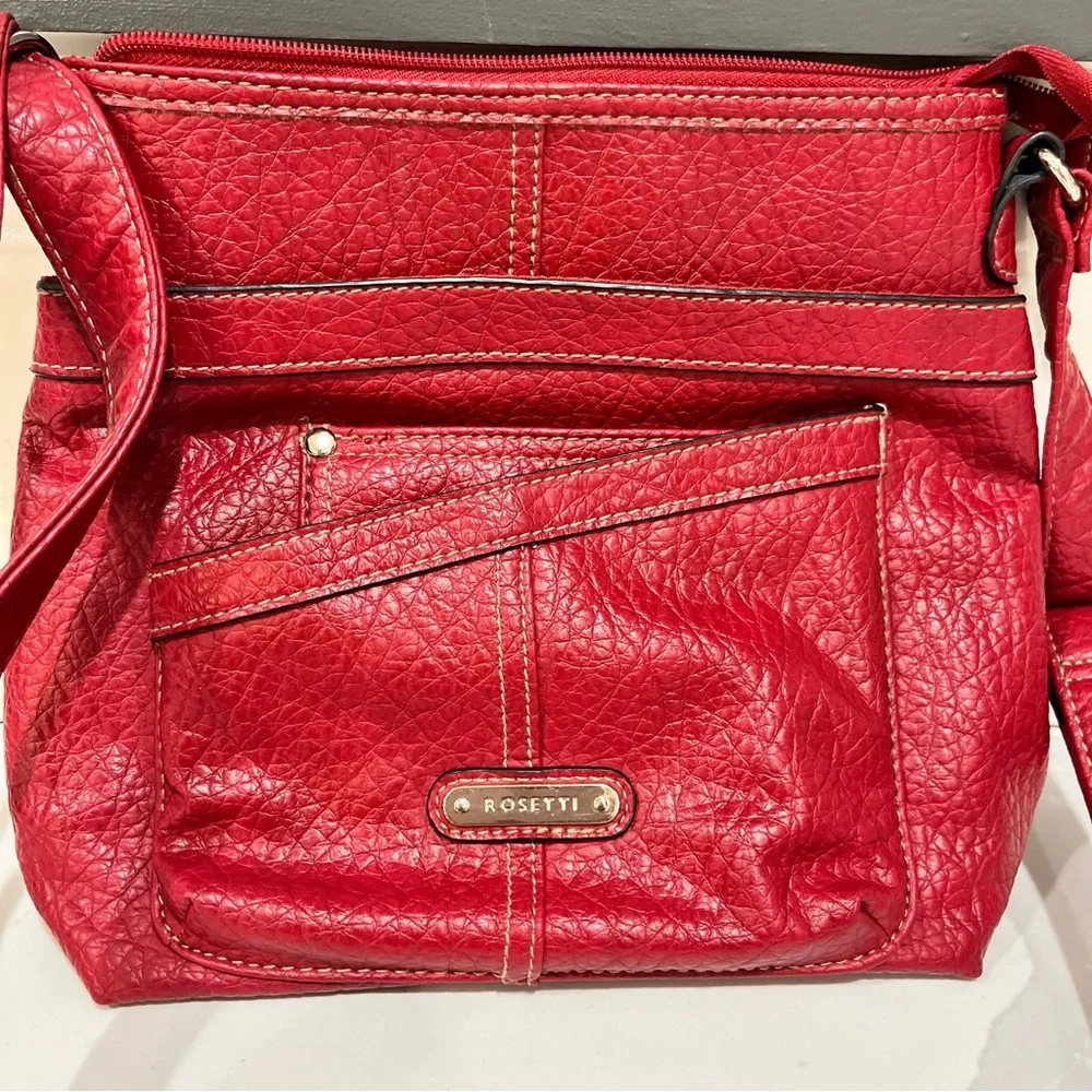 Rosetti Red Faux Pebble Leather Adjustable Crossbody with Multiple Pockets EUC